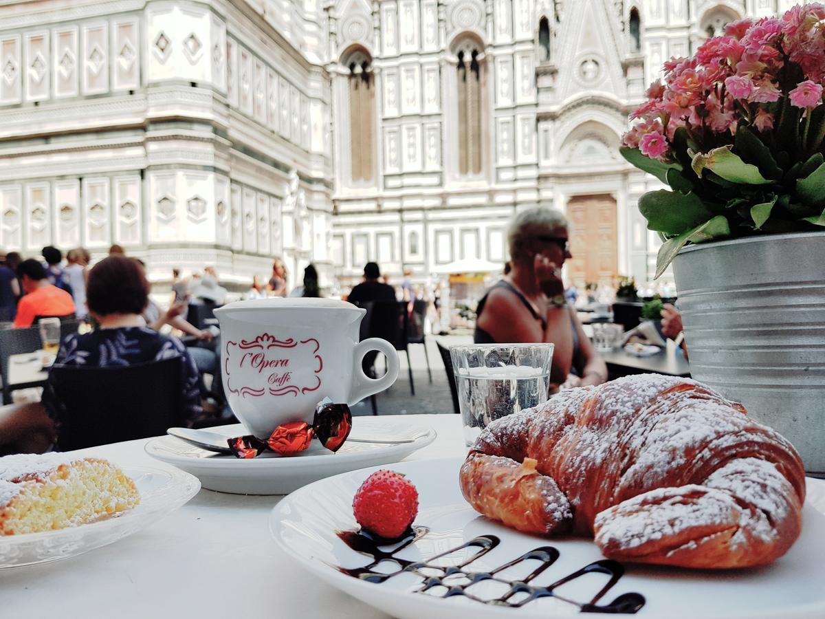 卢娜女士住宿加早餐旅馆 佛罗伦萨 外观 照片